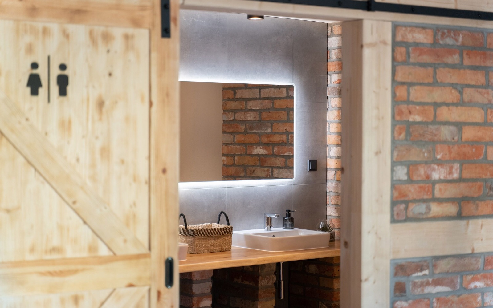Toilettenbereich, Foto: Nick Jantschke, Lizenz: Hofquartier Hoyerswerda