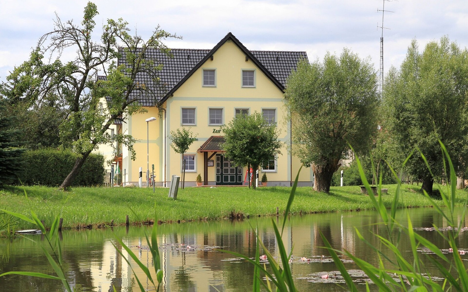 Zur Grafschaft - Teichansicht, Foto: Torsten Kellermann