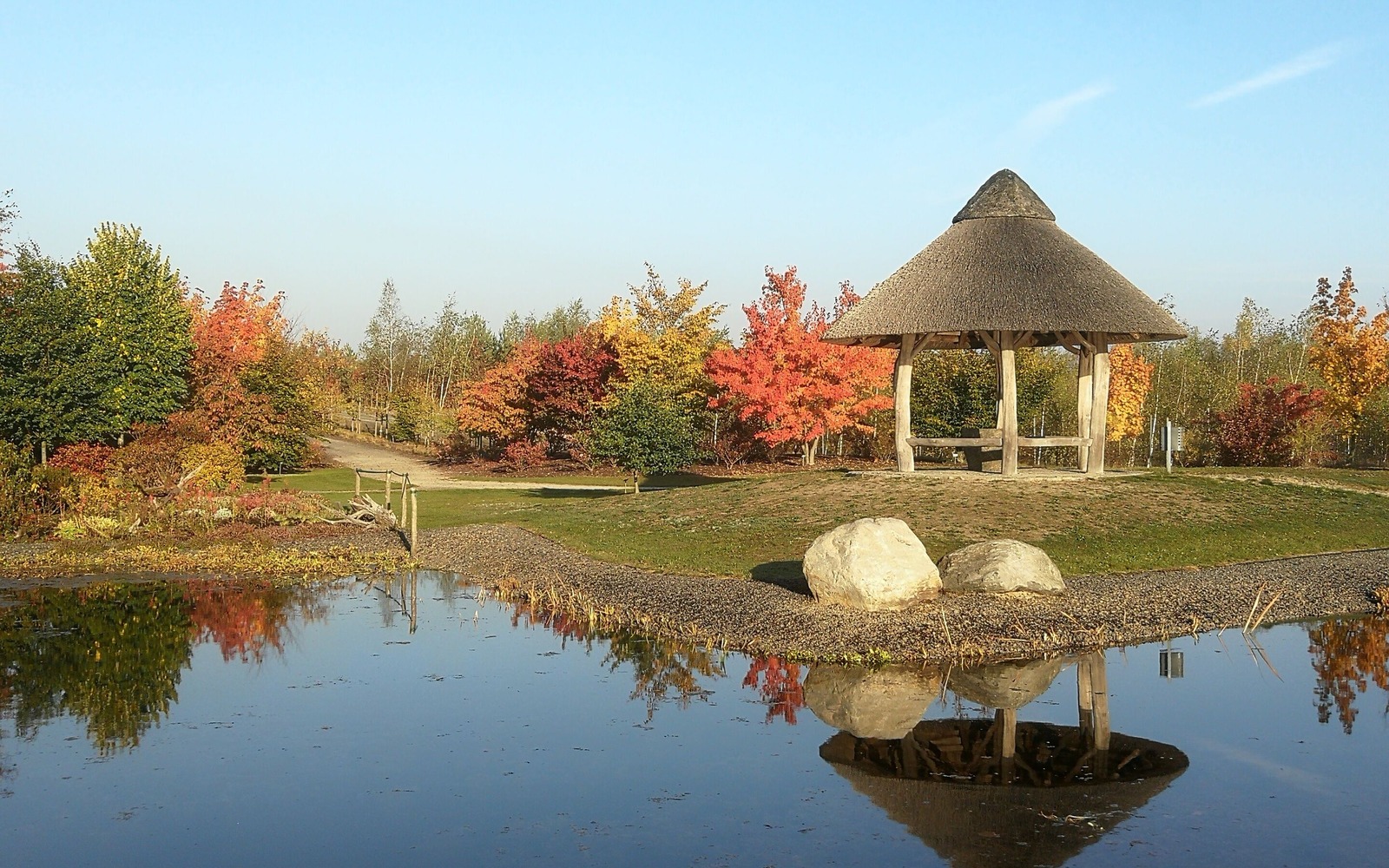 Waldsee, Foto: Findlingspark Nochten, Lizenz: Förderverein Findlingspark