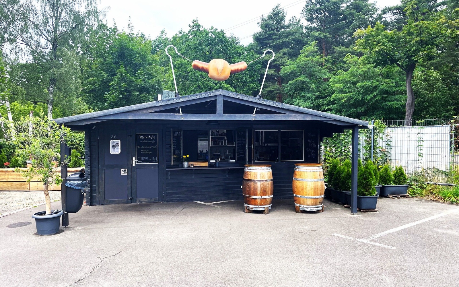 Schmackofatz Snack Bar, Foto: Dan Schönlein, Lizenz: Imbiss Schmackofatz